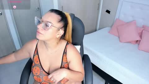 Mhonika online show from 10.09.25