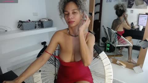 Mulata Spencer online show from 12.06.24