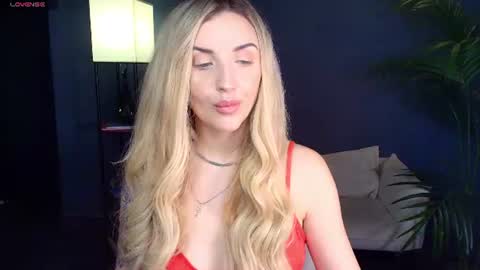 Snapshot of mi1a_ chatting on 07.12.26 mi1a_ online show from 07.12.26