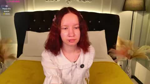 Mia online show from 07.07.26