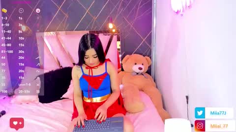 Snapshot of mia77_ chatting on 10.31.25 Mia online show from 10.31.25