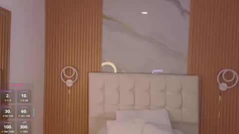 Snapshot of mia_2406_ chatting on 10.15.25 mia online show from 10.15.25