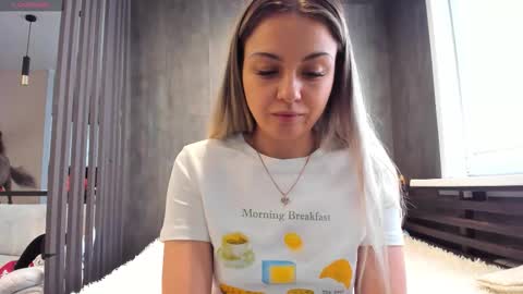 Mia online show from 03.08.26