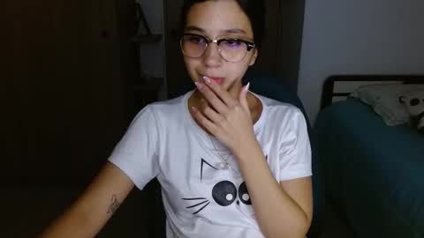 Mia online show from 02.18.26