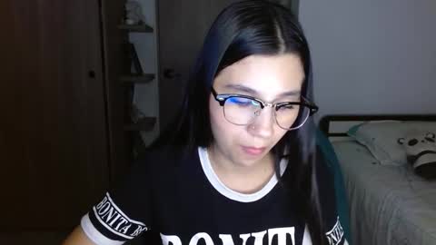 Mia online show from 03.18.26