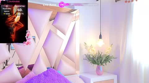 Mia online show from 10.11.25