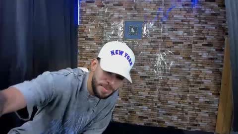 Snapshot of mia_and_vincentt chatting on 03.08.25 Mia and vincentt model indepent online show from 03.08.25