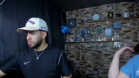 Snapshot of mia_and_vincentt chatting on 09.14.25 Mia and vincentt model indepent online show from 09.14.25