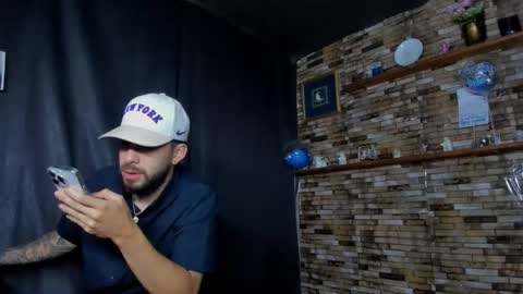 Snapshot of mia_and_vincentt chatting on 10.29.25 Mia and vincentt model indepent online show from 10.29.25