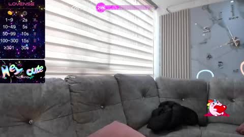 Mia online show from 02.21.25