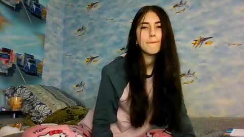 mia_beauti_live online show from 03.15.26