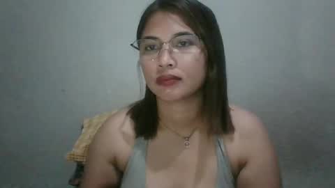 mia_bella04 online show from 02.21.25