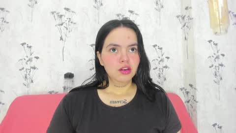 Mia  online show from 01.18.25