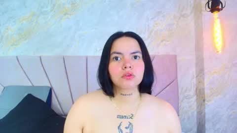 Snapshot of mia_candy_0 chatting on 05.30.26 Mia online show from 05.30.26