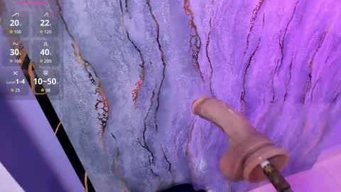 mia online show from 10.16.25