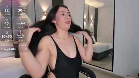 M I A  online show from 03.11.26