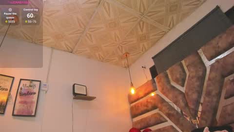 Mia online show from 10.20.25