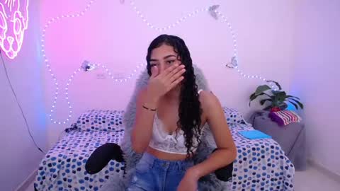 mia_cute_girl online show from 06.02.26