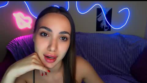 mia_cutie77 online show from 09.26.25
