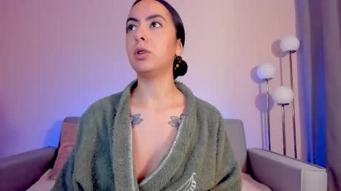 Sarah Luna online show from 03.23.26