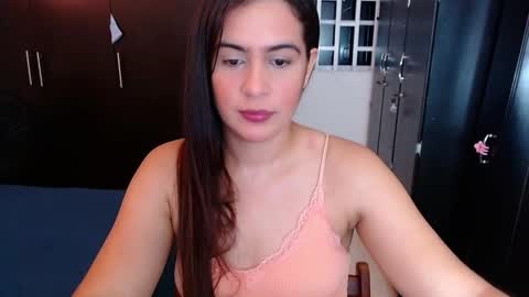 Snapshot of mia_danielsx chatting on 12.06.24 Mia online show from 12.06.24