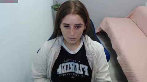 Mia online show from 02.13.26