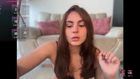 mia_ferrer777 online show from 01.12.26