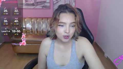 Snapshot of mia_foster_t chatting on 11.14.25 Mia online show from 11.14.25