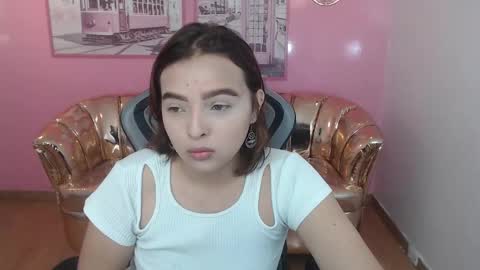 Mia online show from 12.17.25