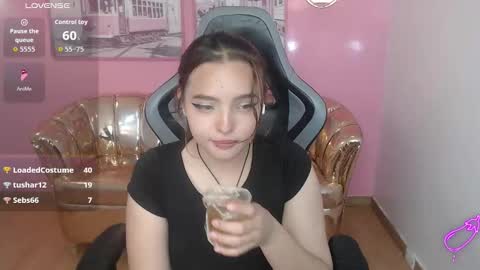 Mia online show from 01.14.26