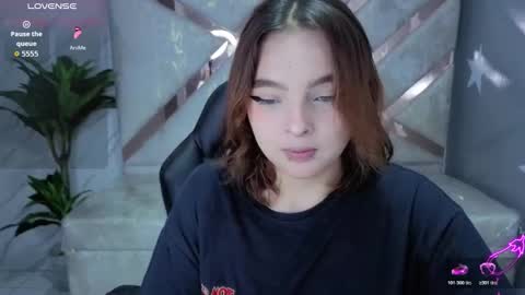 Mia online show from 03.08.26