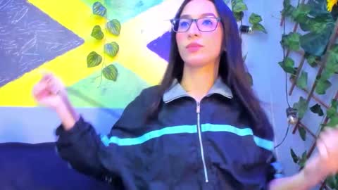 MIA online show from 10.02.25