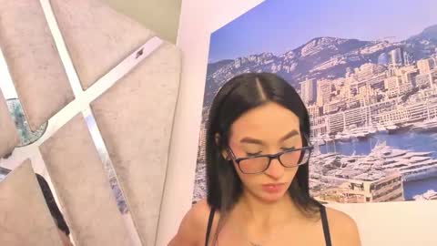 MIA online show from 10.09.25