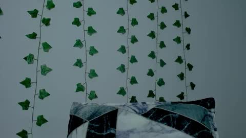 Snapshot of mia_garcia2 chatting on 11.06.25 MIA online show from 11.06.25