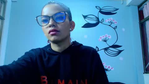  MIA HOLLY  online show from 11.13.25