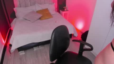 Val  online show from 03.12.26