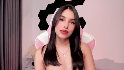 Lau  online show from 01.12.25