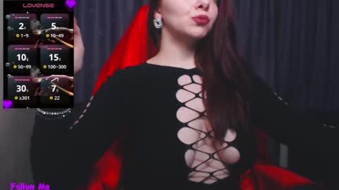 Snapshot of mia_joy8 chatting on 10.23.25 MiaJoy online show from 10.23.25