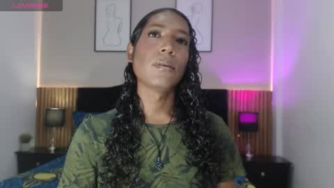 Snapshot of mia_kheleer chatting on 02.14.26 Mia online show from 02.14.26