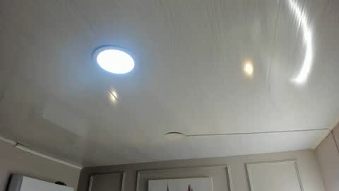 Mia online show from 10.19.25