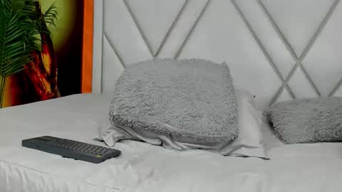 mia_kleim1 online show from 03.15.26