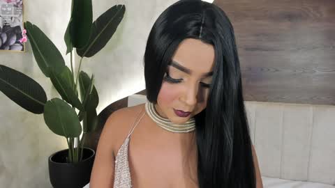 mia_lacy online show from 01.06.25