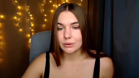 mia_lemm online show from 10.10.25