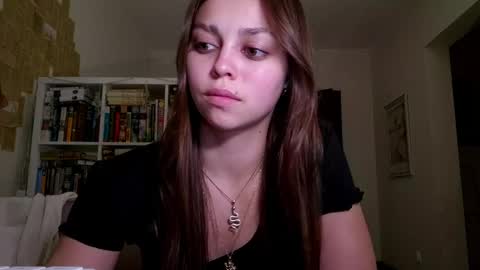 Snapshot of mia_livy chatting on 06.02.26 Miaaa online show from 06.02.26