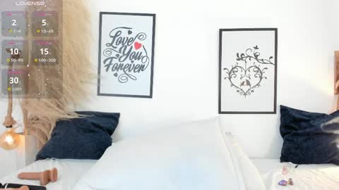 Mia online show from 03.31.26