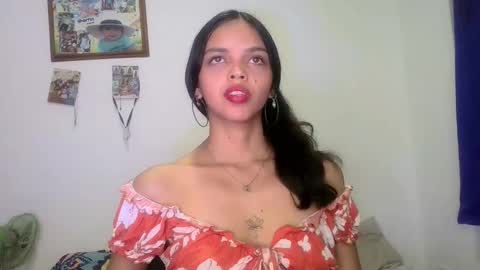 mia lucy 21 online show from 12.05.25