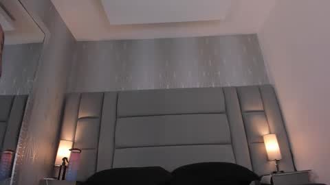    online show from 11.22.25