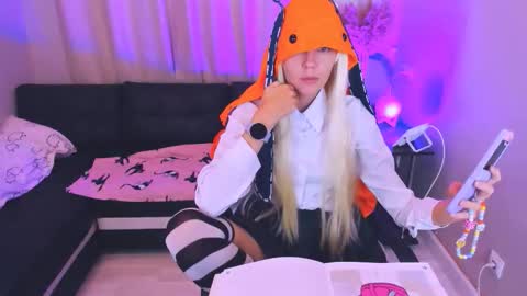 mia_meowxkiss online show from 10.01.25