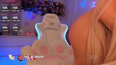   online show from 02.28.25