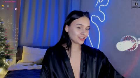 Mia online show from 01.10.25